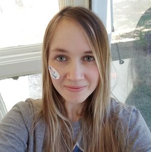 Meet your Posher, Taryn